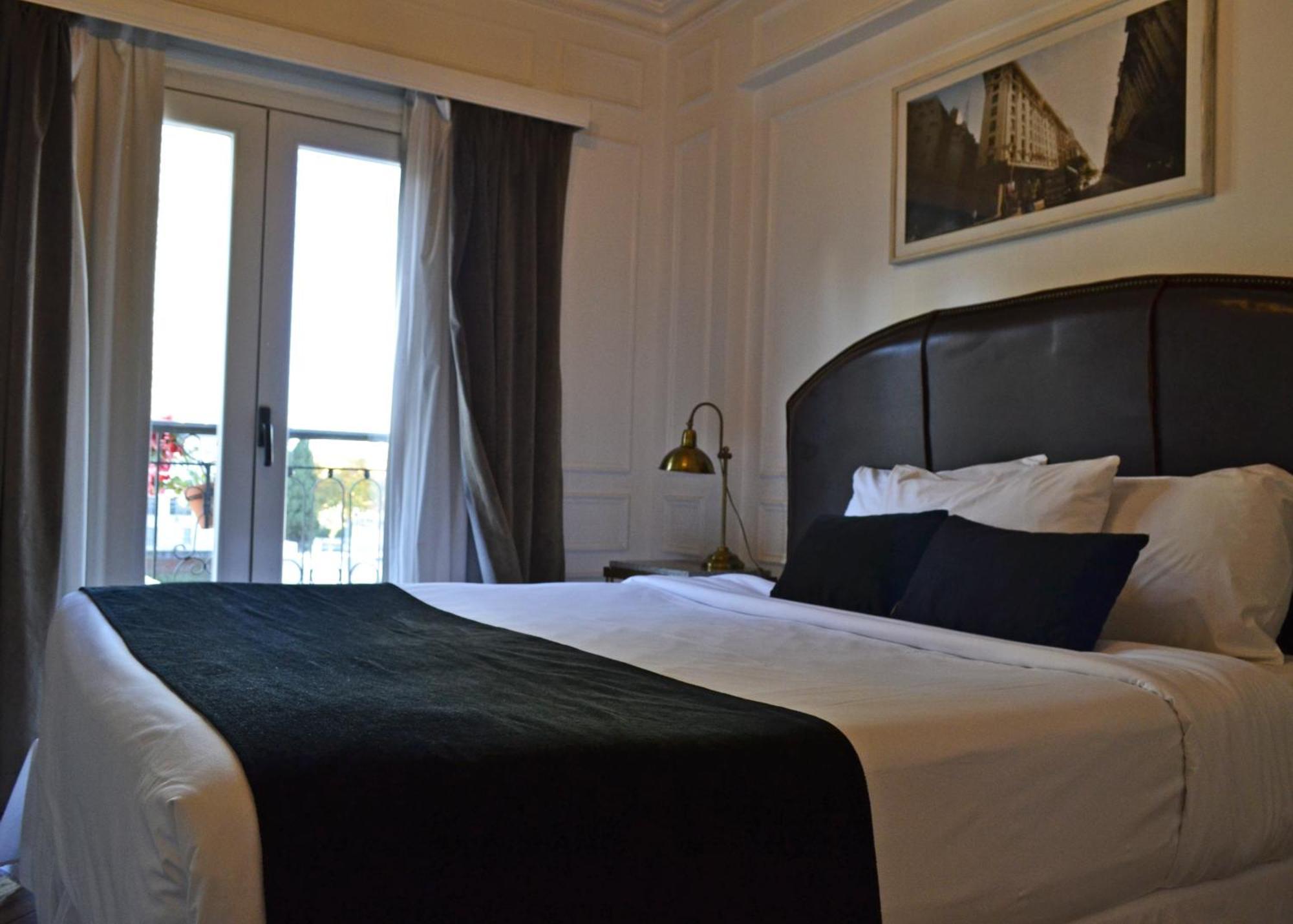 Clasico Hotel 4*